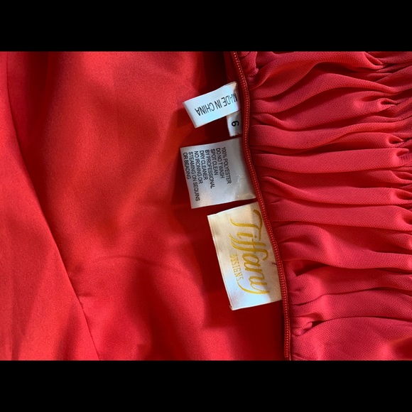 Tiffany Designs Sequin Floor Length Dress Size 6 - Picture 3 of 5